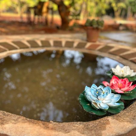 Lotus Garden Guest House Auroville Exterior photo