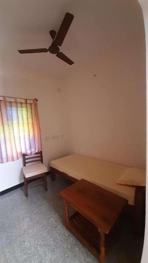 Lotus Garden Guest House Auroville Exterior photo